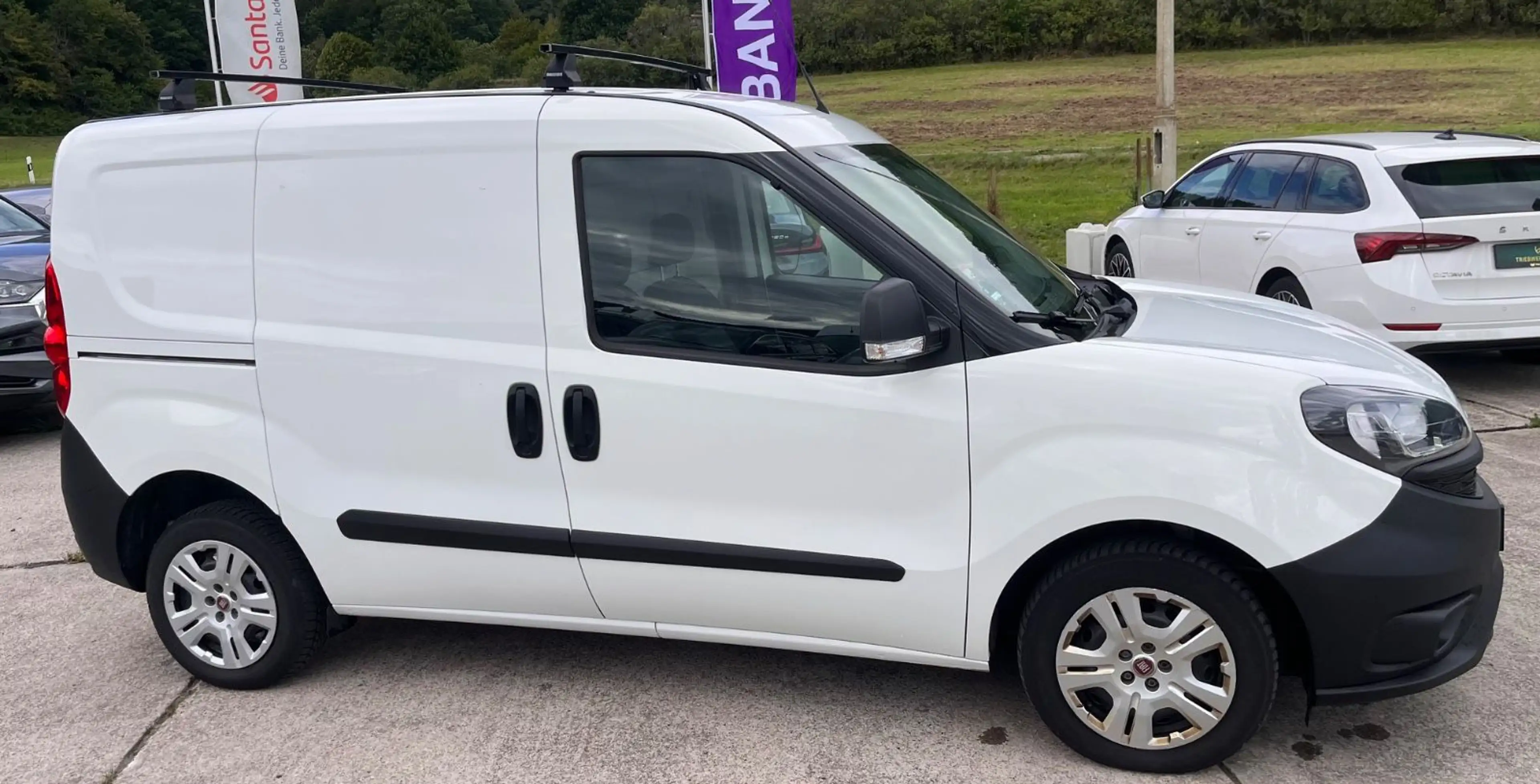 Fiat Doblo SX Kasten Navi Klima AHK DAB Tüv neu — photo 4
