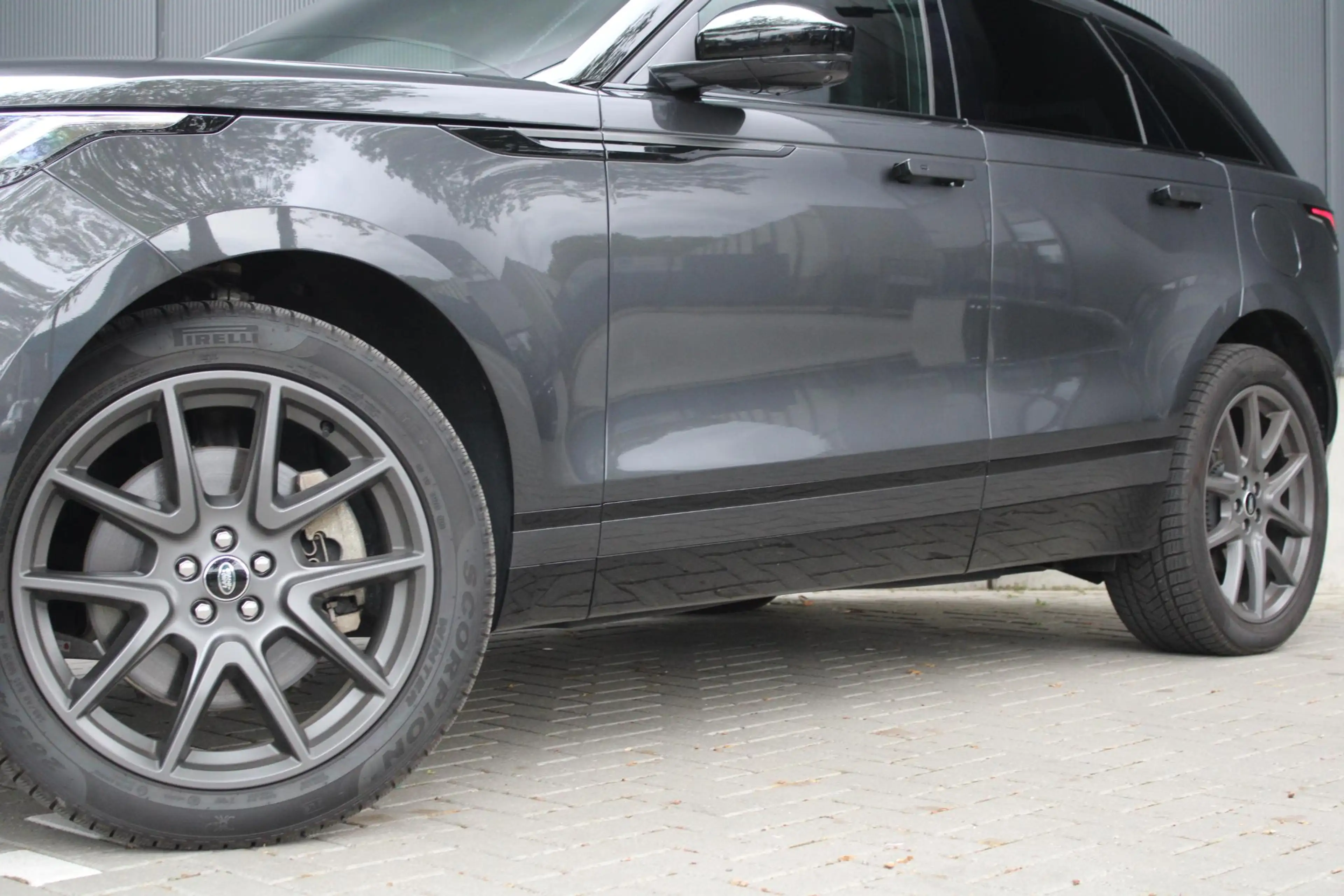 Land Rover Range Rover Velar P400 AWD Dynamic SE | Pan.Dak | Cold Climate | ACC — photo 19
