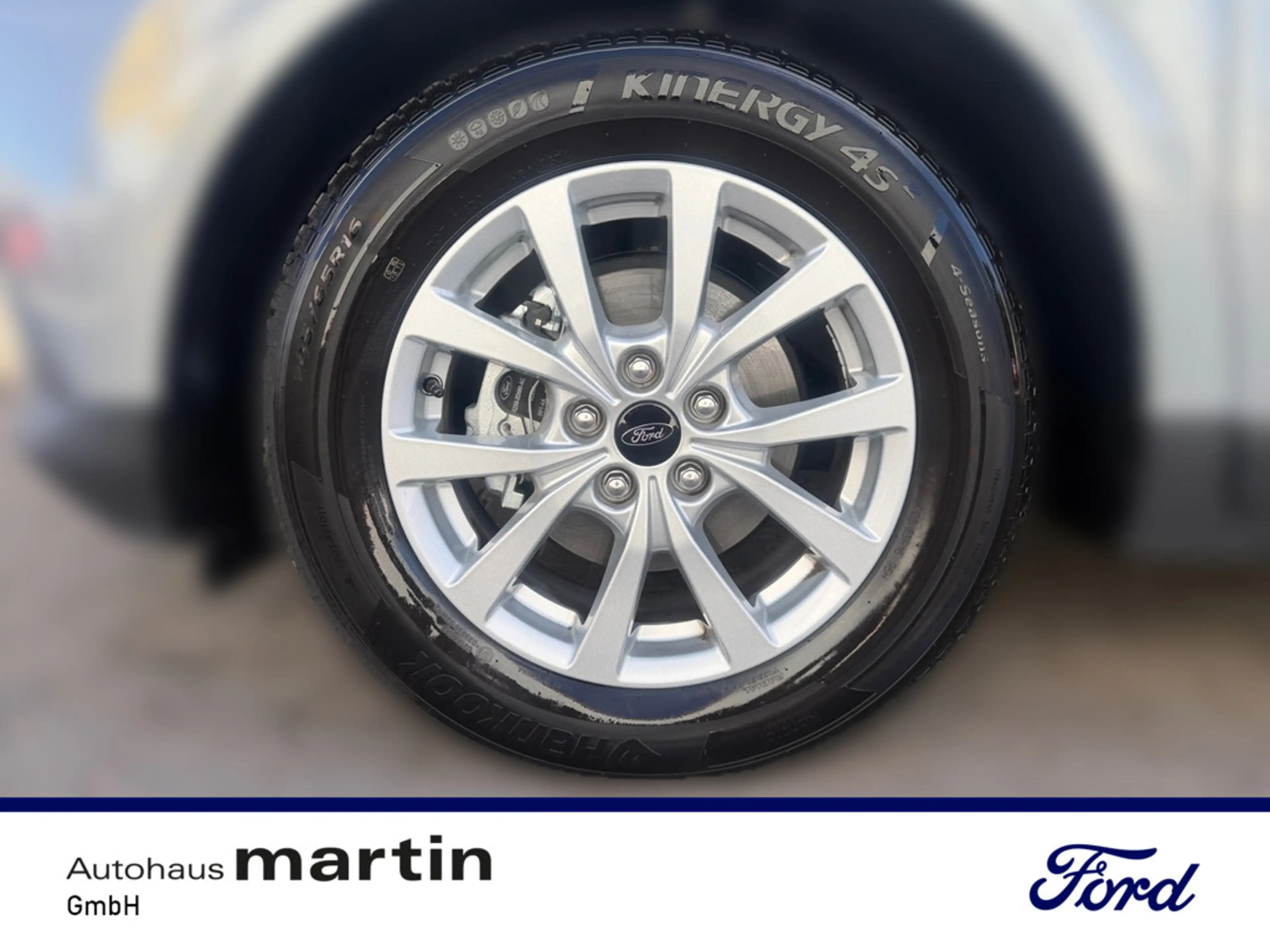 Ford Tourneo Courier 1.0 Titanium KLIMA PDC KAMERA — photo 10