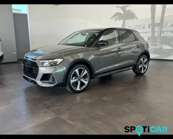 Audi A1 2ª serie allstreet 30 TFSI S tronic Identity Cont
