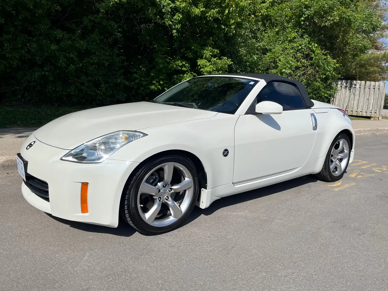 Nissan 350Z снимка Nissan 350Z