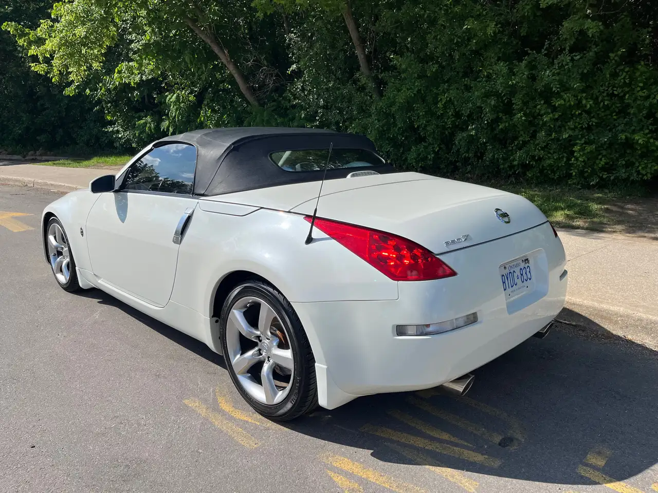 Nissan 350Z снимка Nissan 350Z