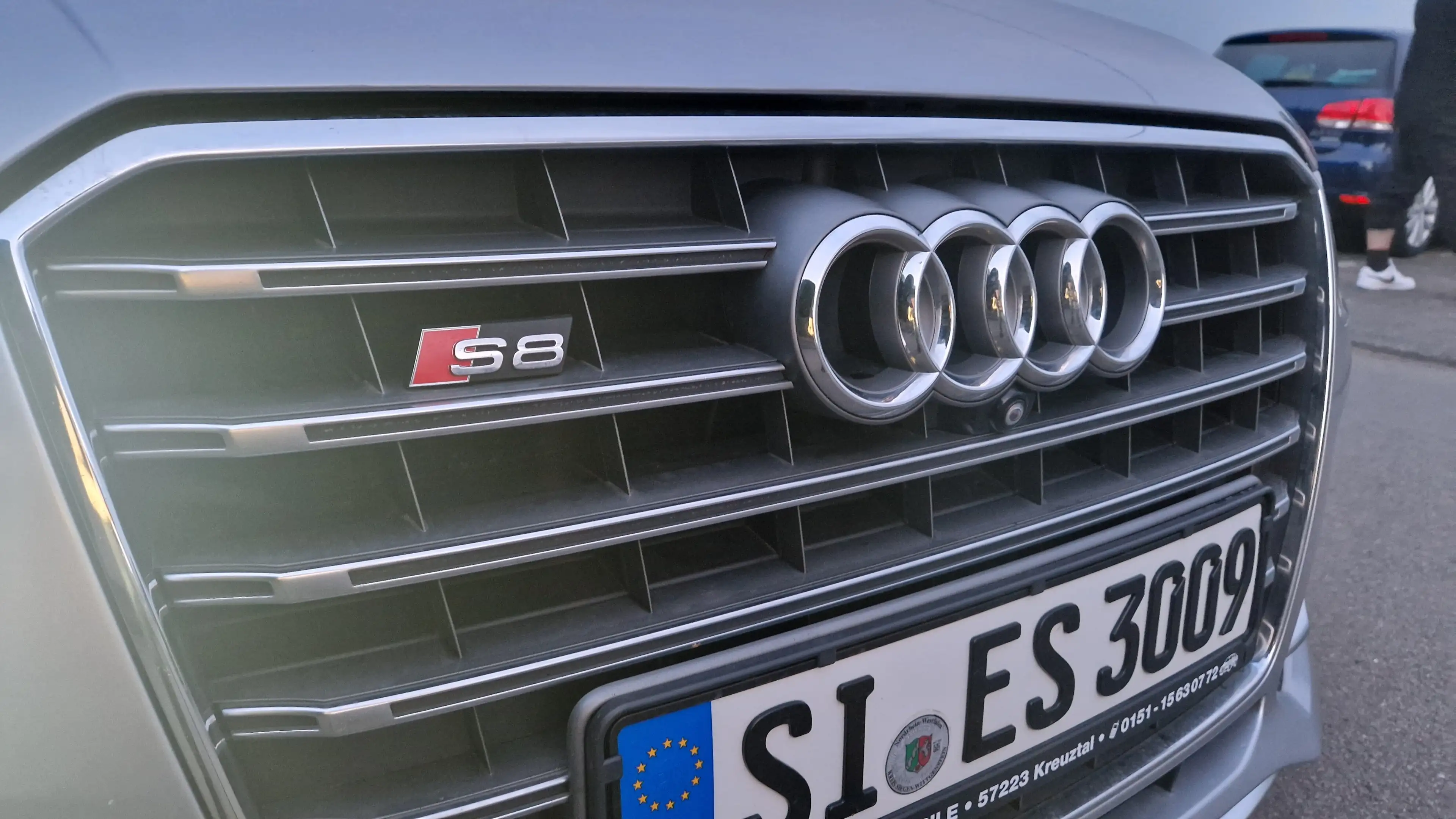 Audi S8 4.0 TFSI quattro*Bang&Olufsen*Matrix*Nachtsicht360 — photo 10