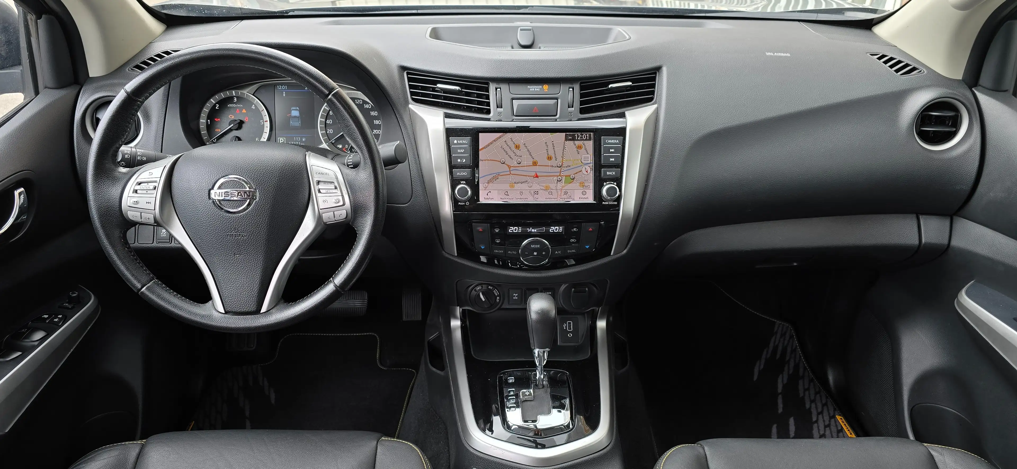 Nissan Navara NP300 N-Guard 2,3dCi Aut. DC 4x4 Mwst*Led*Navi*AHK — photo 12