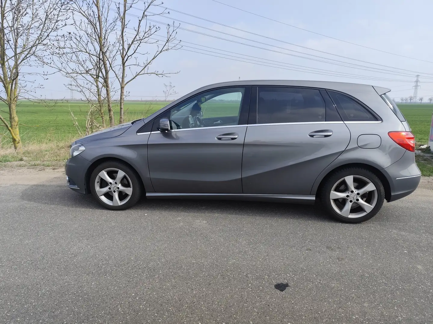 Mercedes-Benz 180 Gris - 2