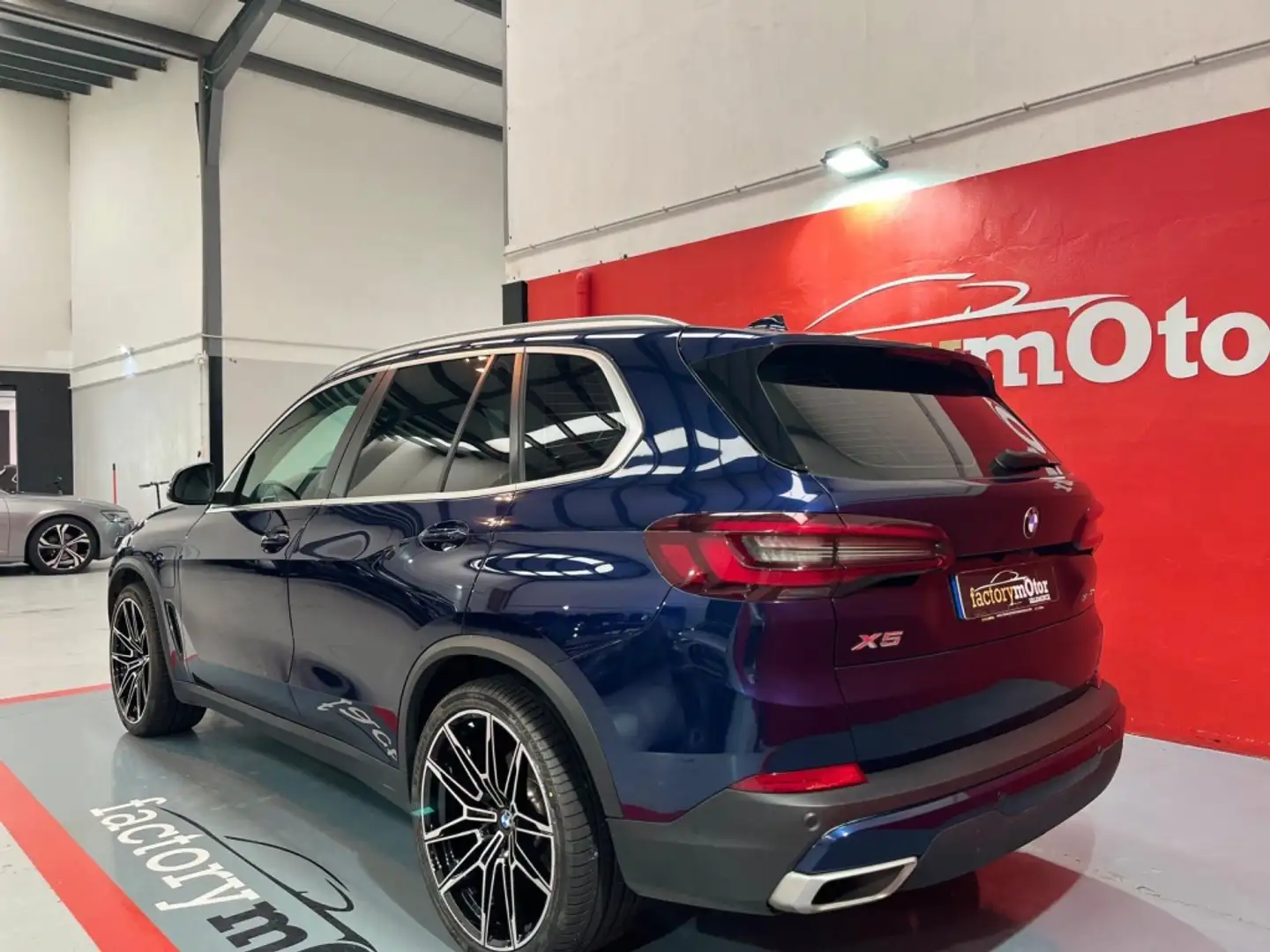 BMW X5 xDrive 45e Azul - 2