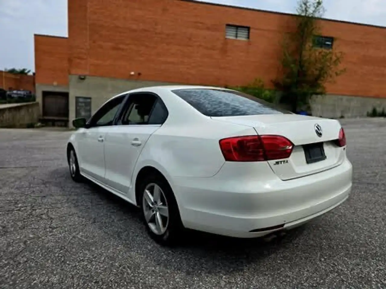 Volkswagen Jetta photo Volkswagen Jetta