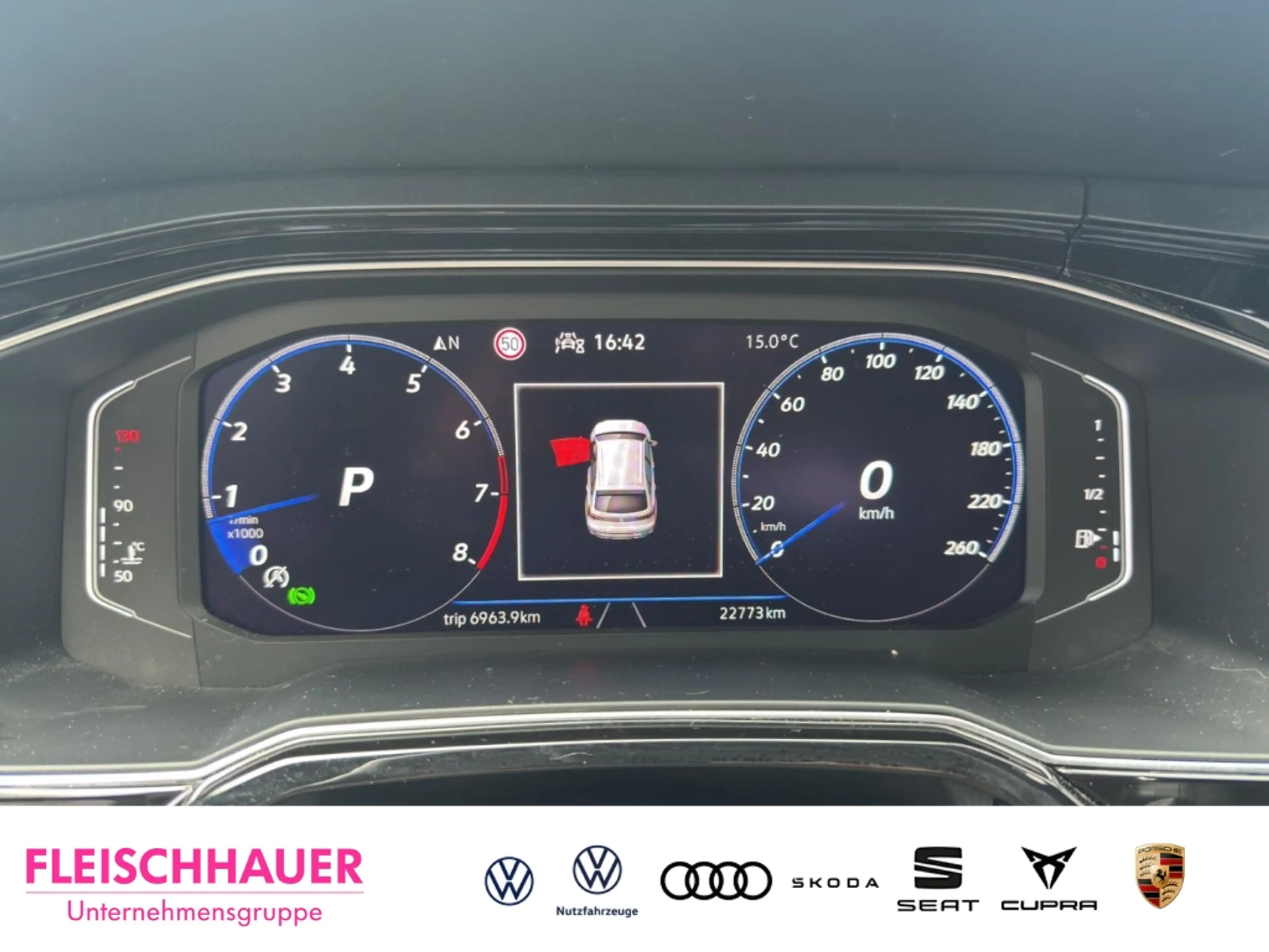 Volkswagen Taigo R-Line 1.5 TSI DSG Navi Kamera Keyless LED — photo 11