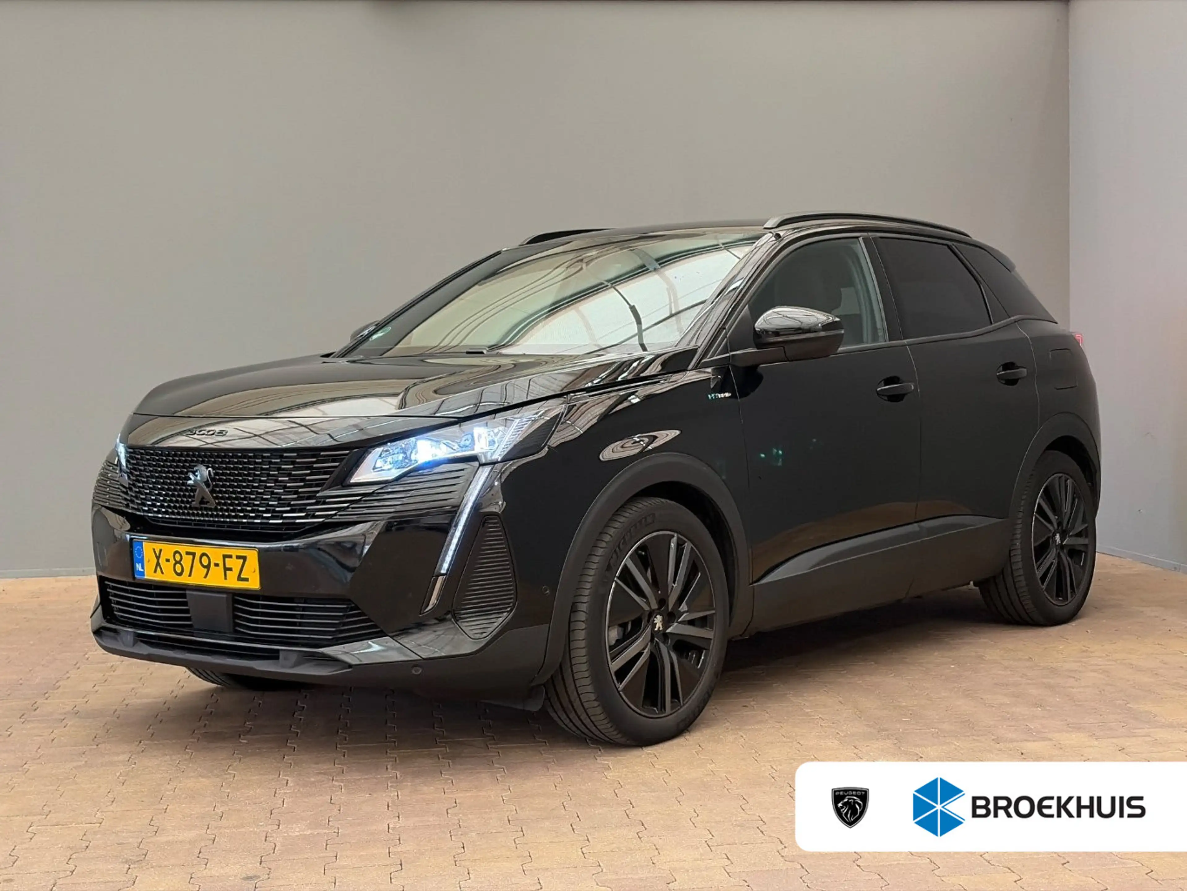 Peugeot 3008 1.6 HYbrid 225 GT | Trekhaak | Black Pack | LED |