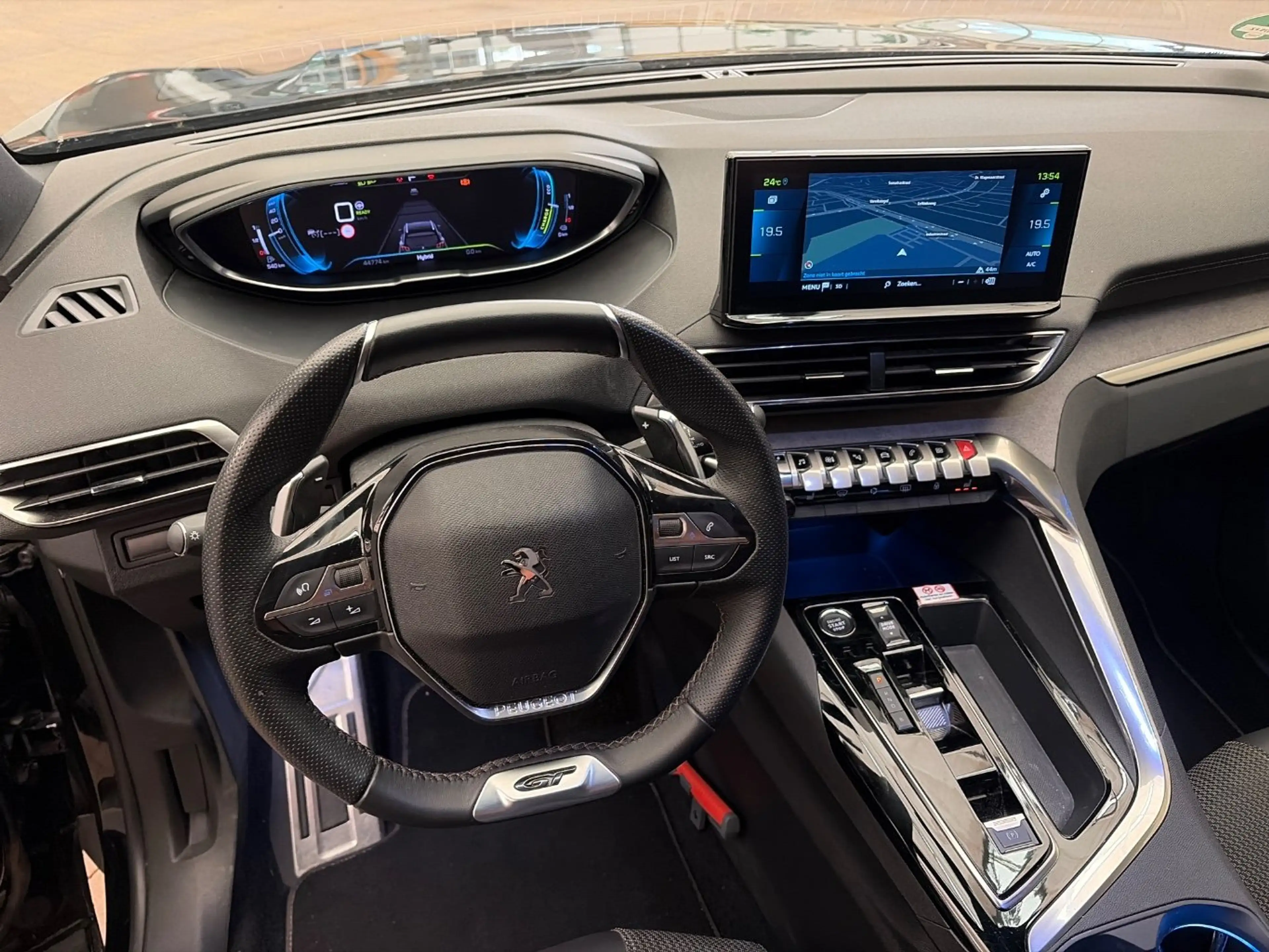 Peugeot 3008 1.6 HYbrid 225 GT | Trekhaak | Black Pack | LED | — photo 2