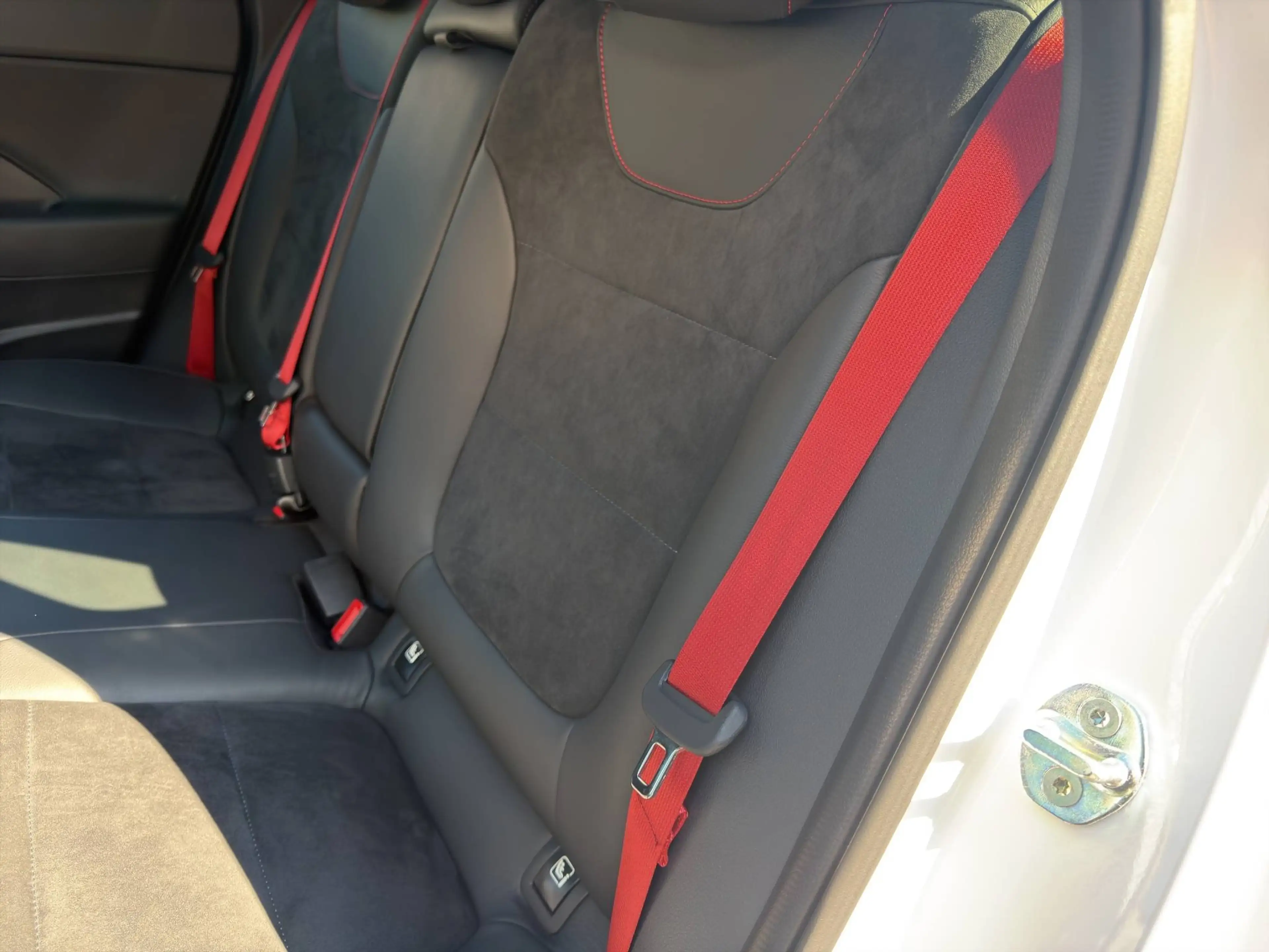 Hyundai i30 i30 2.0 T-GDI DRIVE-N LIMITED EDITION - NUMMER 001 VON 800 — photo 39