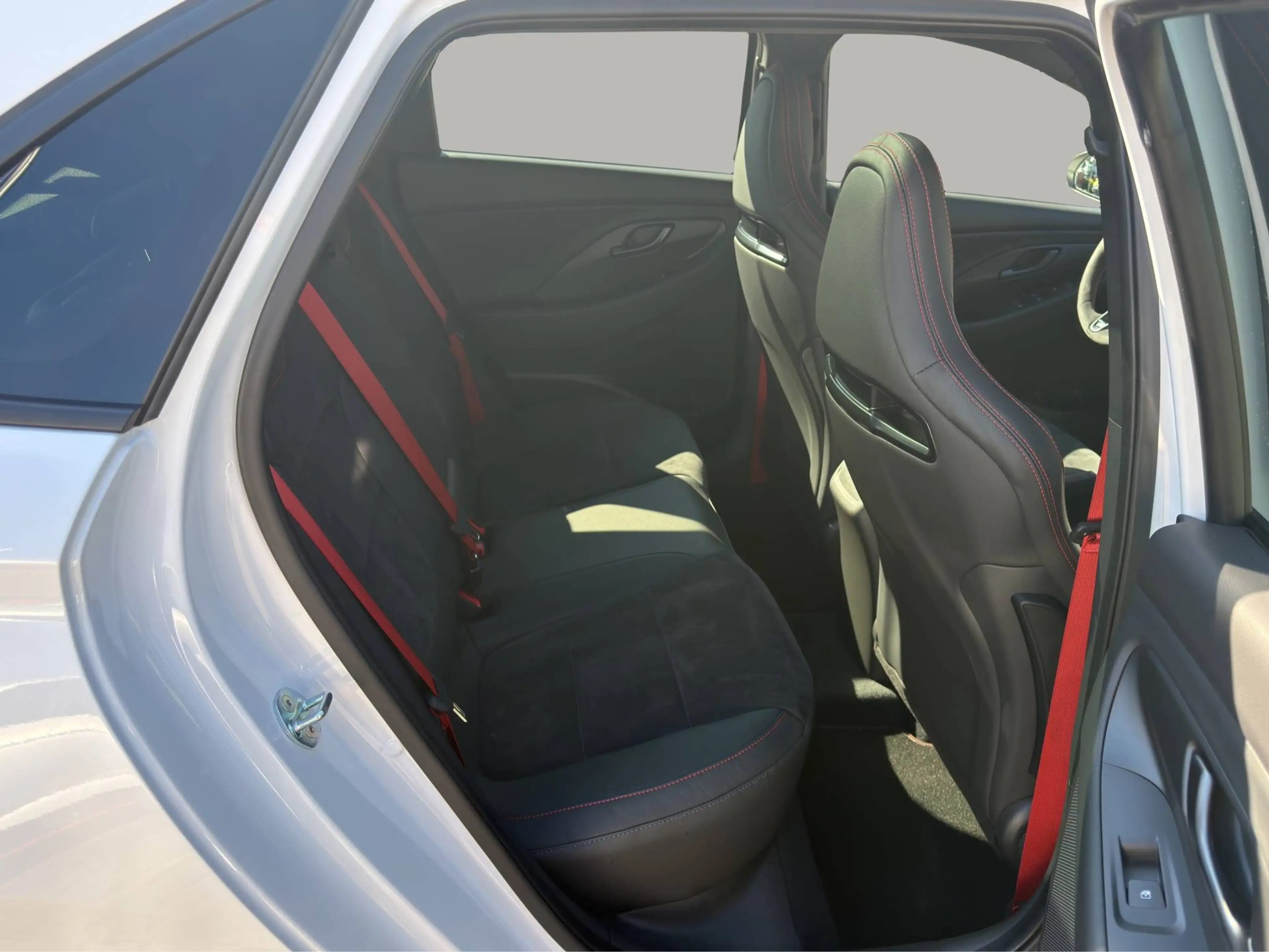 Hyundai i30 i30 2.0 T-GDI DRIVE-N LIMITED EDITION - NUMMER 001 VON 800 — photo 19