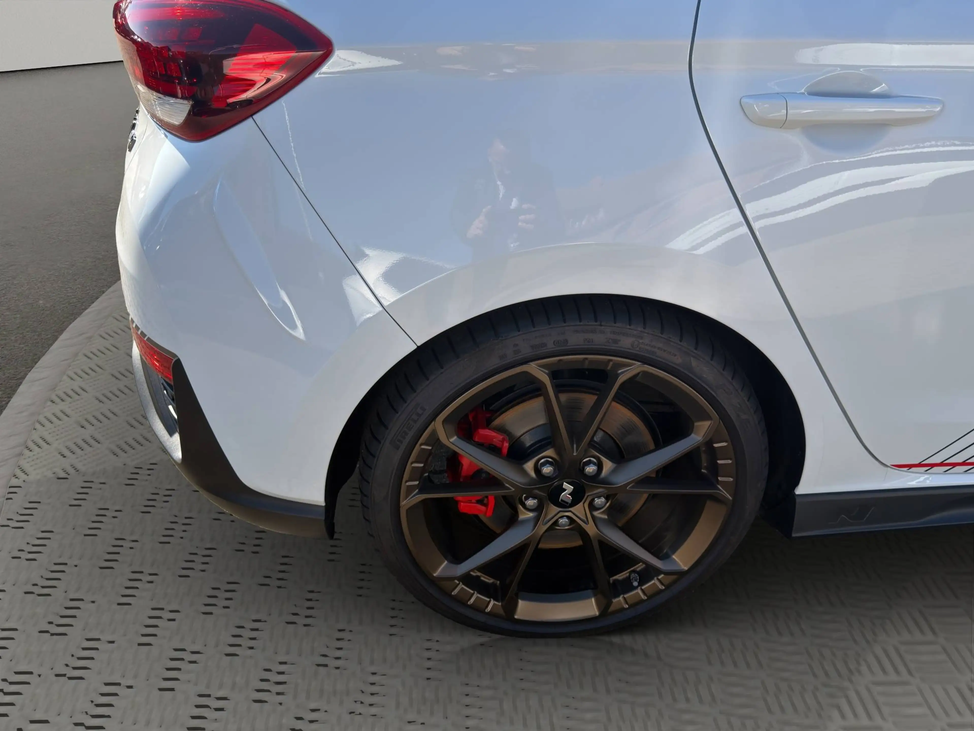 Hyundai i30 i30 2.0 T-GDI DRIVE-N LIMITED EDITION - NUMMER 001 VON 800 — photo 24