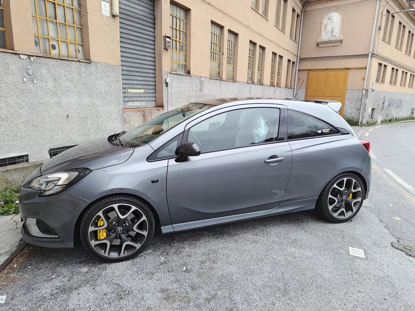 Opel Corsa 3p 1.6t Opc 207cv - 1