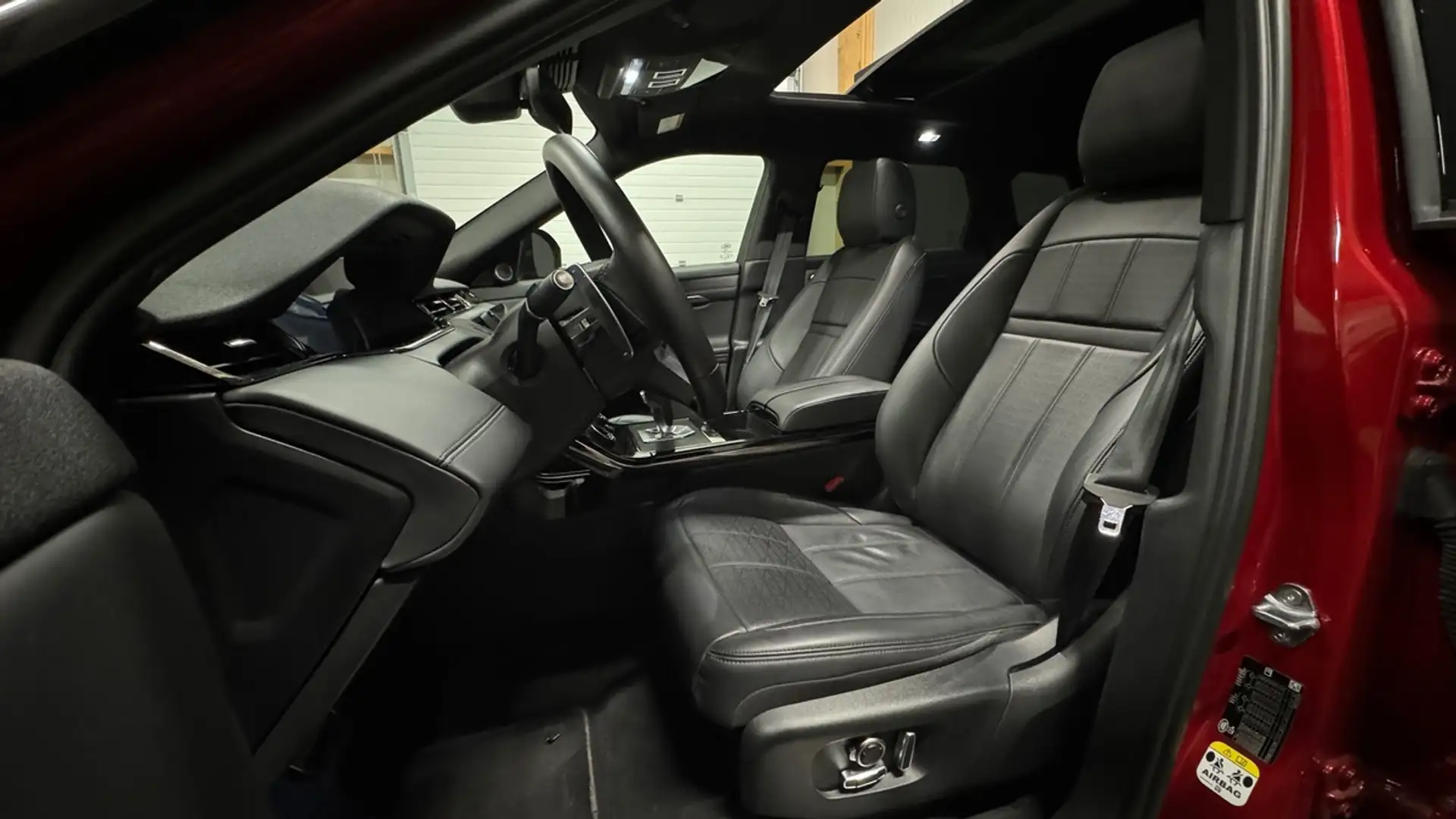 Land Rover Range Rover Evoque 2.0 P200 Rouge - 2