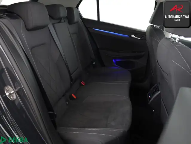 Volkswagen Golf view 12
