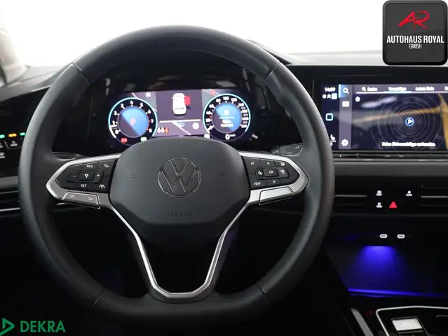 Volkswagen Golf view 15