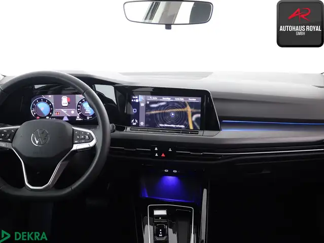 Volkswagen Golf view 9