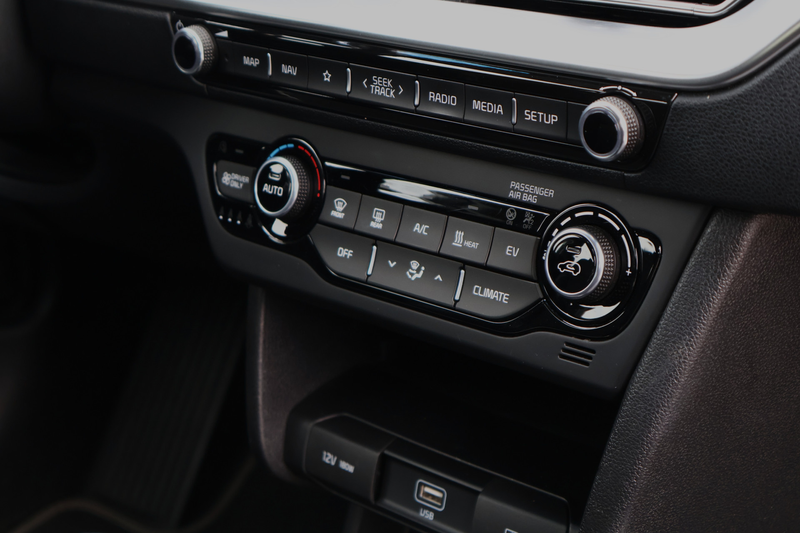 Kia e-Niro DynamicLine 64 kWh | 97% soh! | Keyless | Camera | — photo 21