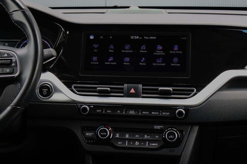 Kia e-Niro DynamicLine 64 kWh | 97% soh! | Keyless | Camera | — photo 17
