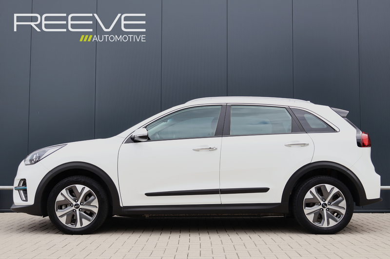 Kia e-Niro DynamicLine 64 kWh | 97% soh! | Keyless | Camera | — photo 2