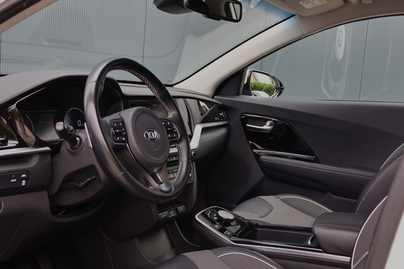 Kia e-Niro DynamicLine 64 kWh | 97% soh! | Keyless | Camera | — photo 3
