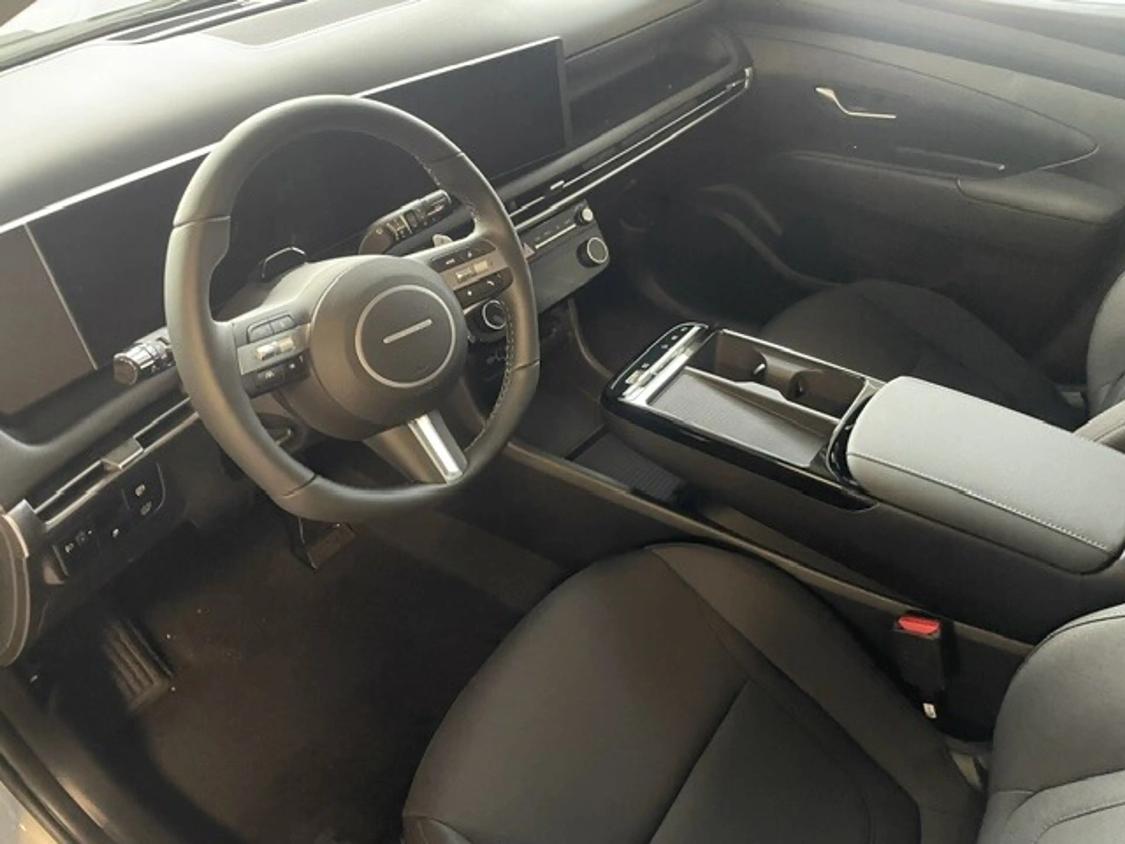 Hyundai TUCSON Tucson 1,6 T-GDI HEV 2WD Edition 35 Aut. — photo 8