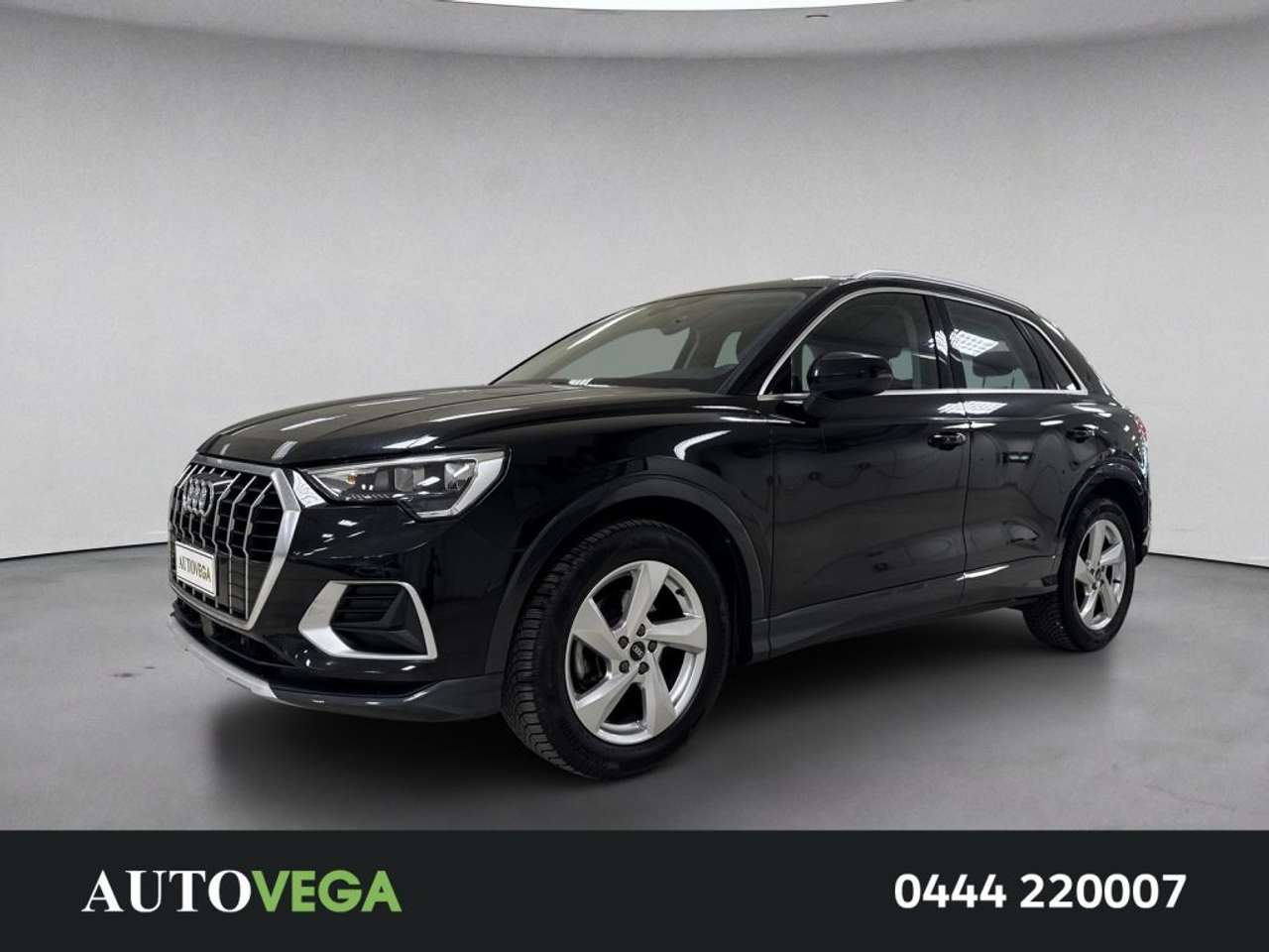 Audi Q3 35 2.0 tdi business advanced s-tronic