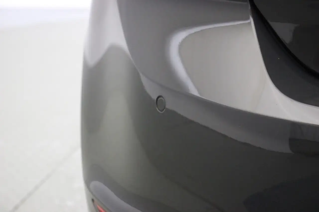 Volkswagen Golf Standard Model — photo 30 sur 30