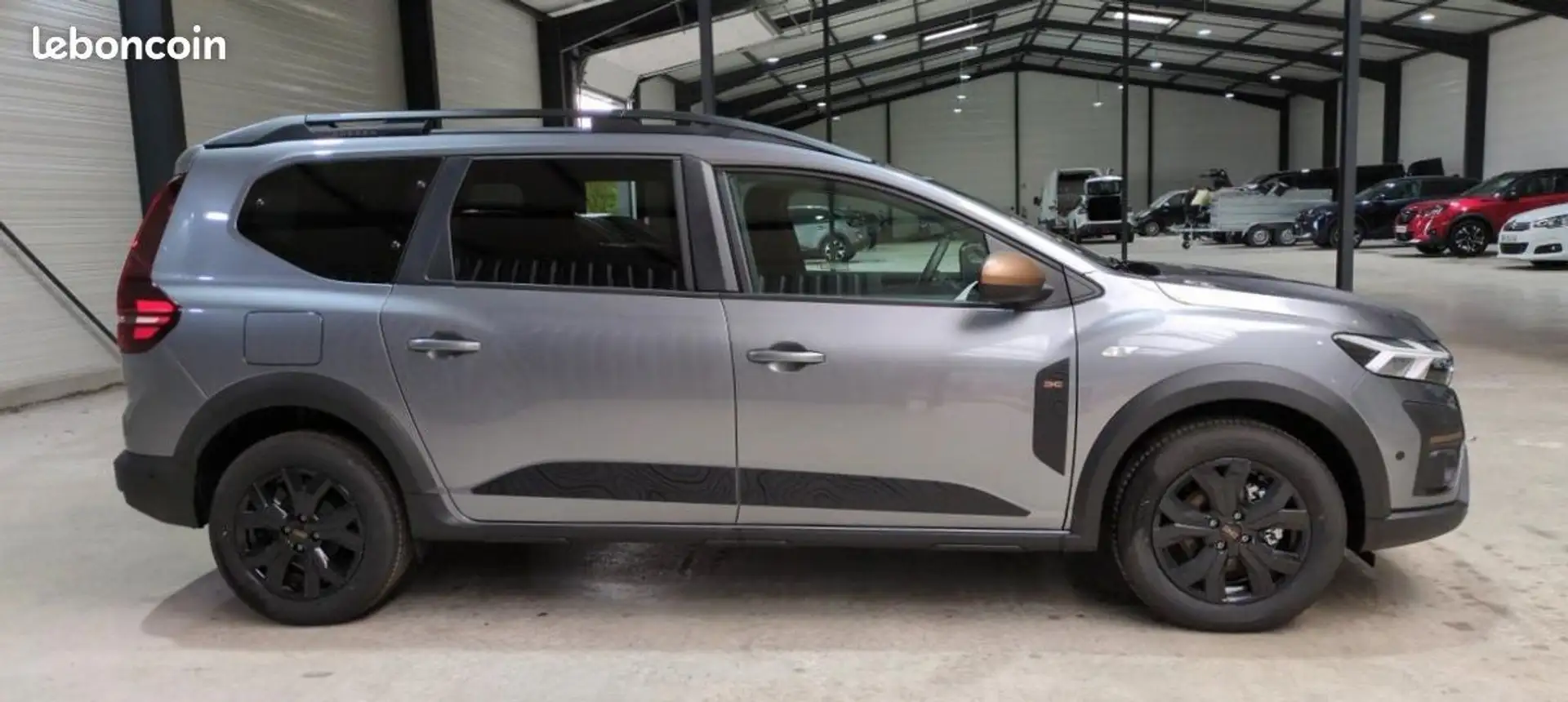 Dacia Jogger eco-g 100 7 places gsr2 extreme neuf 0km + pack confort camera Gris - 2