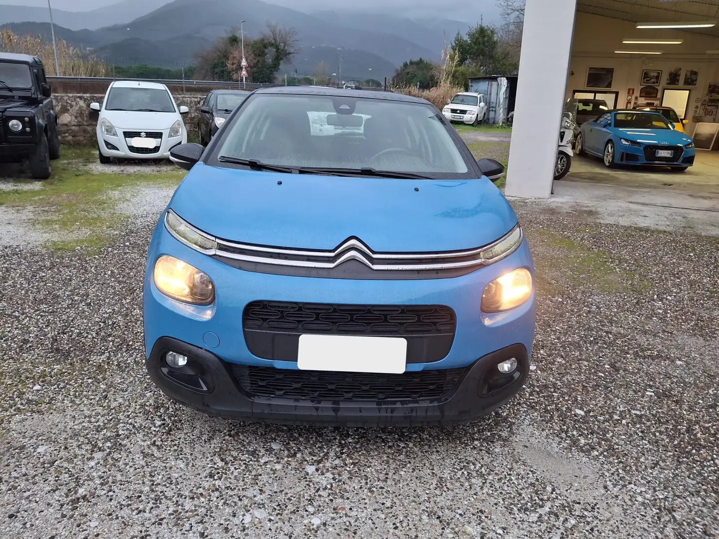 Citroen C3 C3 III 2017 1.5 bluehdi Shine s Blau - 2