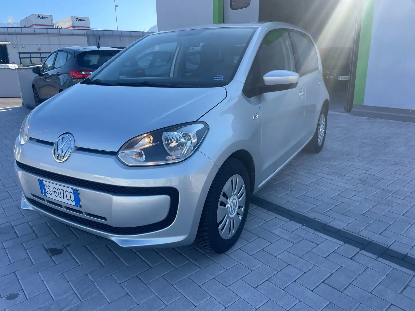 Volkswagen up! up! 5p 1.0 Club up! 60cv asg E6 Argento - 2