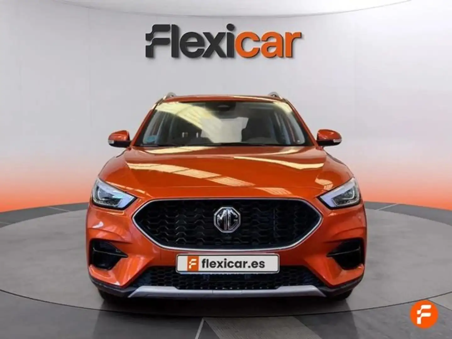 MG ZS 1.5 Luxury Naranja - 2