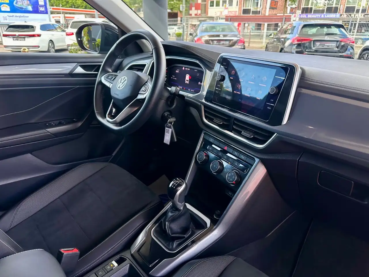 Volkswagen T-Roc 1.5 TSI Style LED App-Connect 1.Hand, миниатюра 20