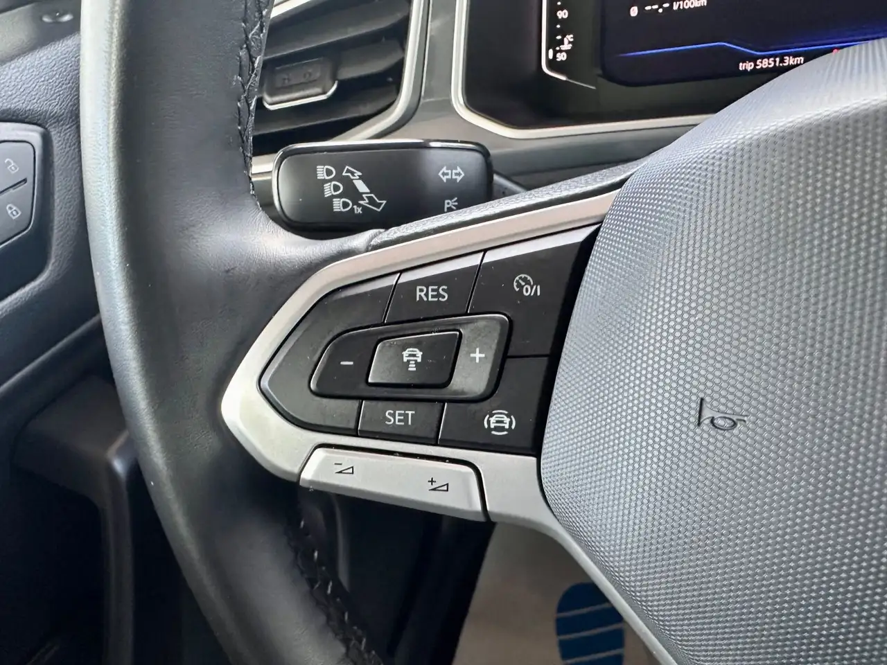 Volkswagen T-Roc 1.5 TSI Style LED App-Connect 1.Hand, миниатюра 15