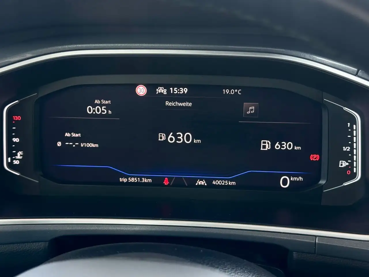 Volkswagen T-Roc 1.5 TSI Style LED App-Connect 1.Hand, миниатюра 17