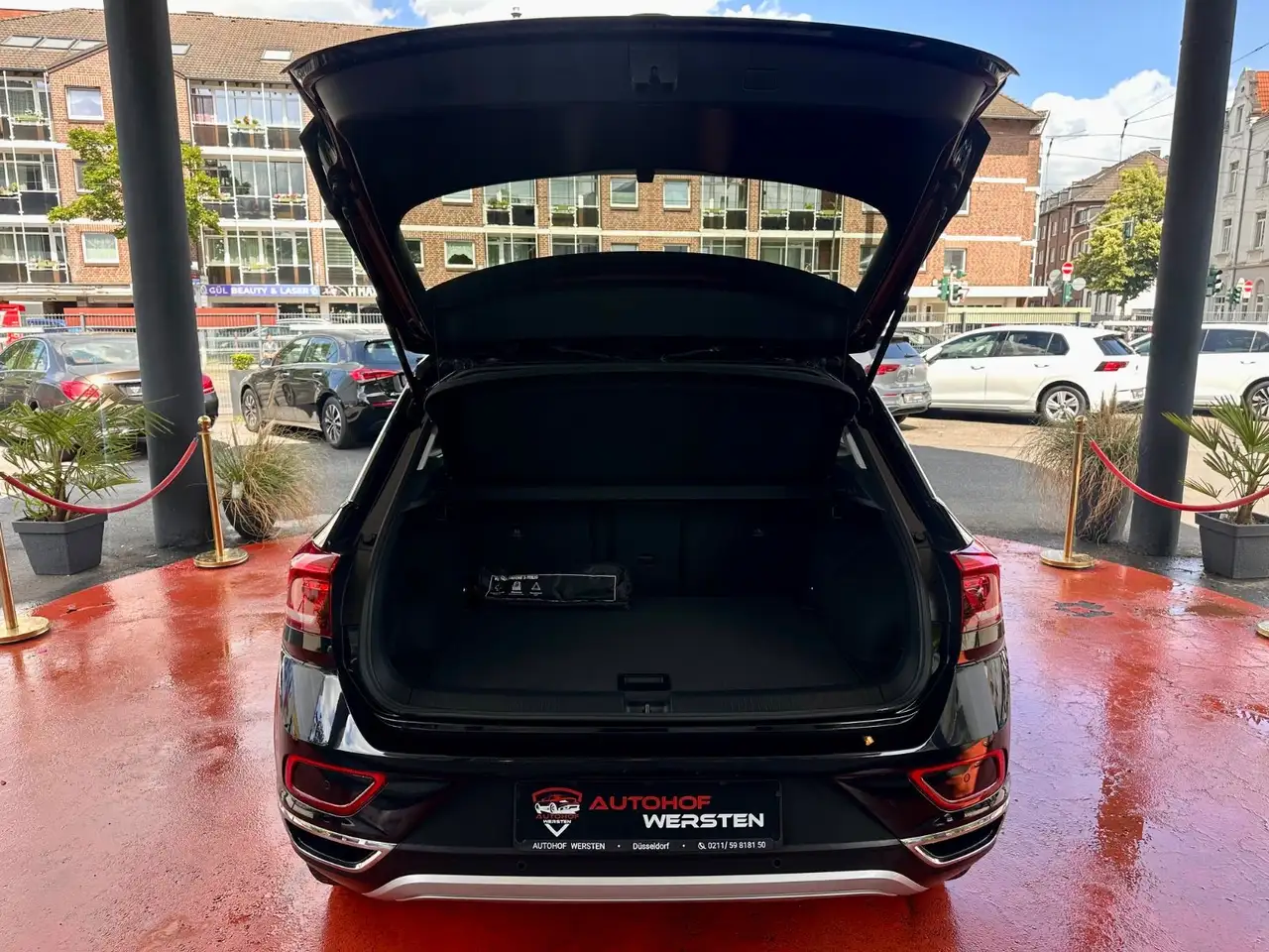 Volkswagen T-Roc 1.5 TSI Style LED App-Connect 1.Hand, миниатюра 5