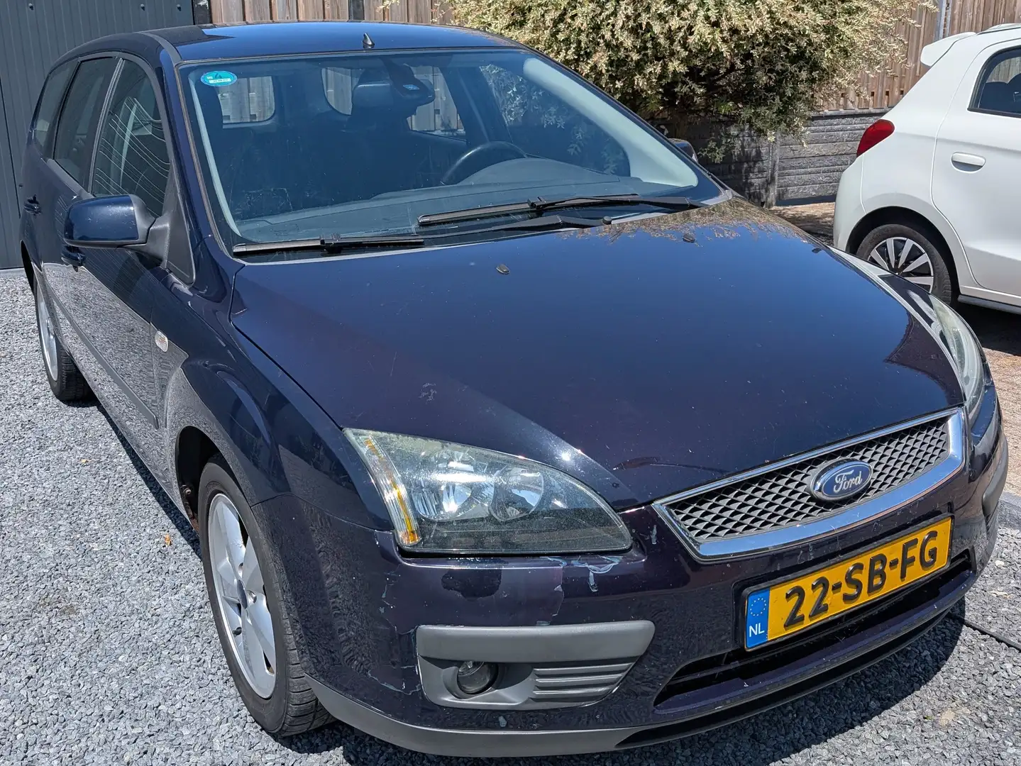 Ford Focus Focus 1.6-16V Futura Blauw - 1
