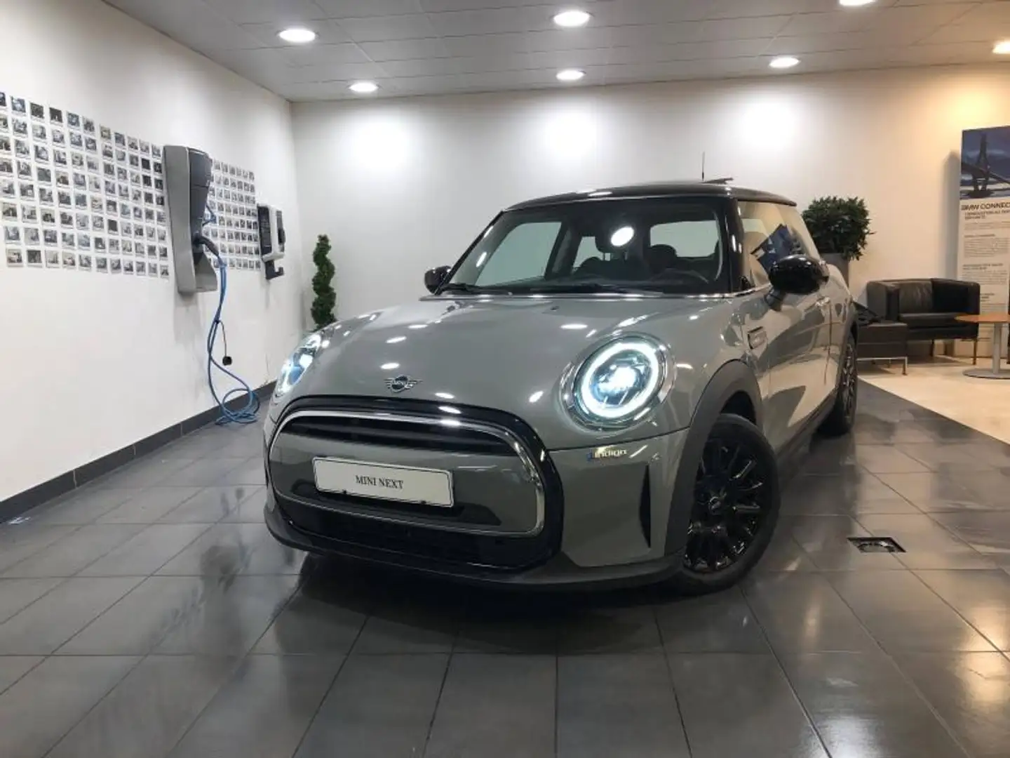 MINI Cooper E Cooper 136ch Edition Camden Gris - 1