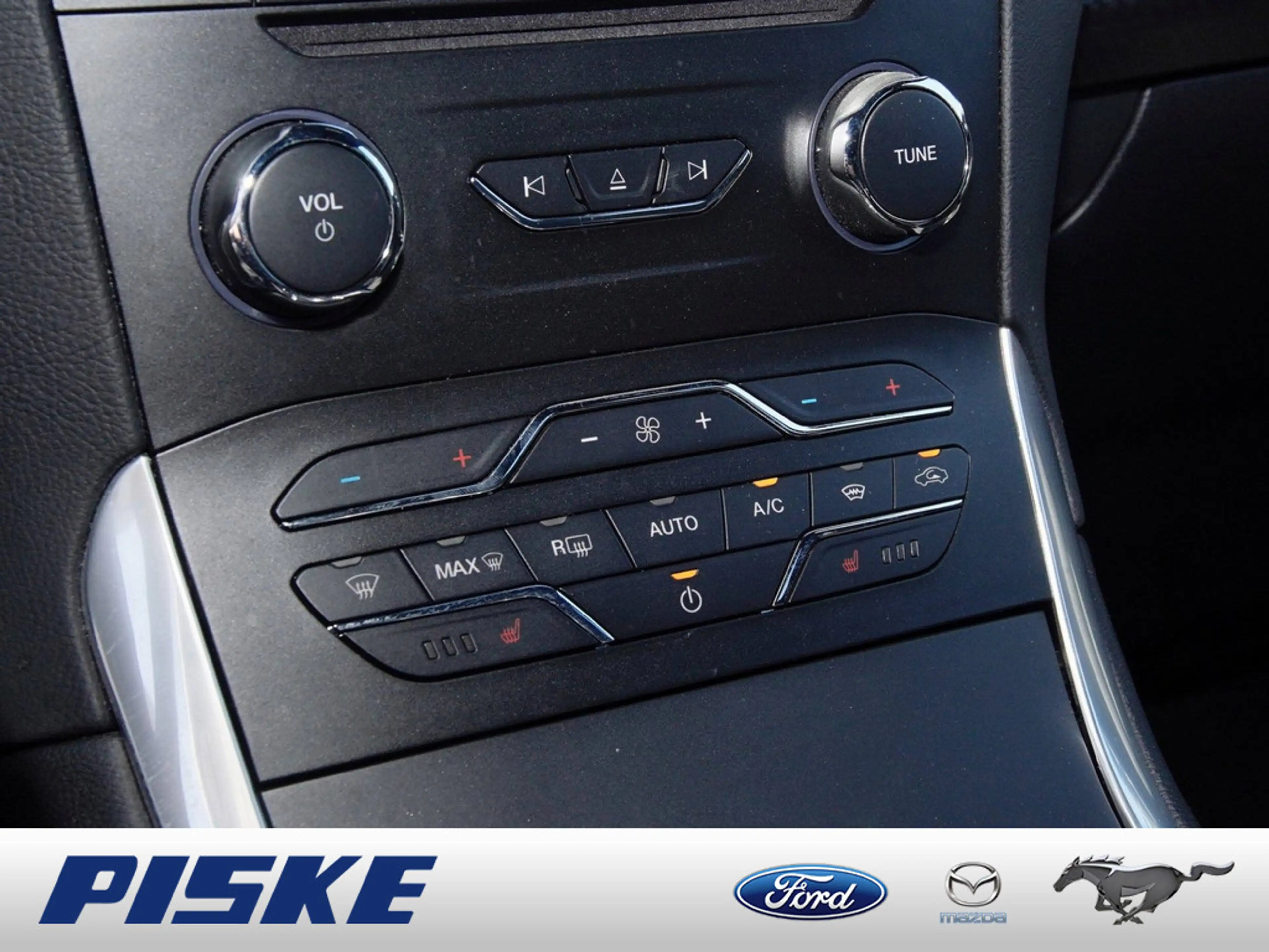 Ford S-Max ST-Line AWD PDC SHZ KAMERA NAVI AHK LED — photo 10