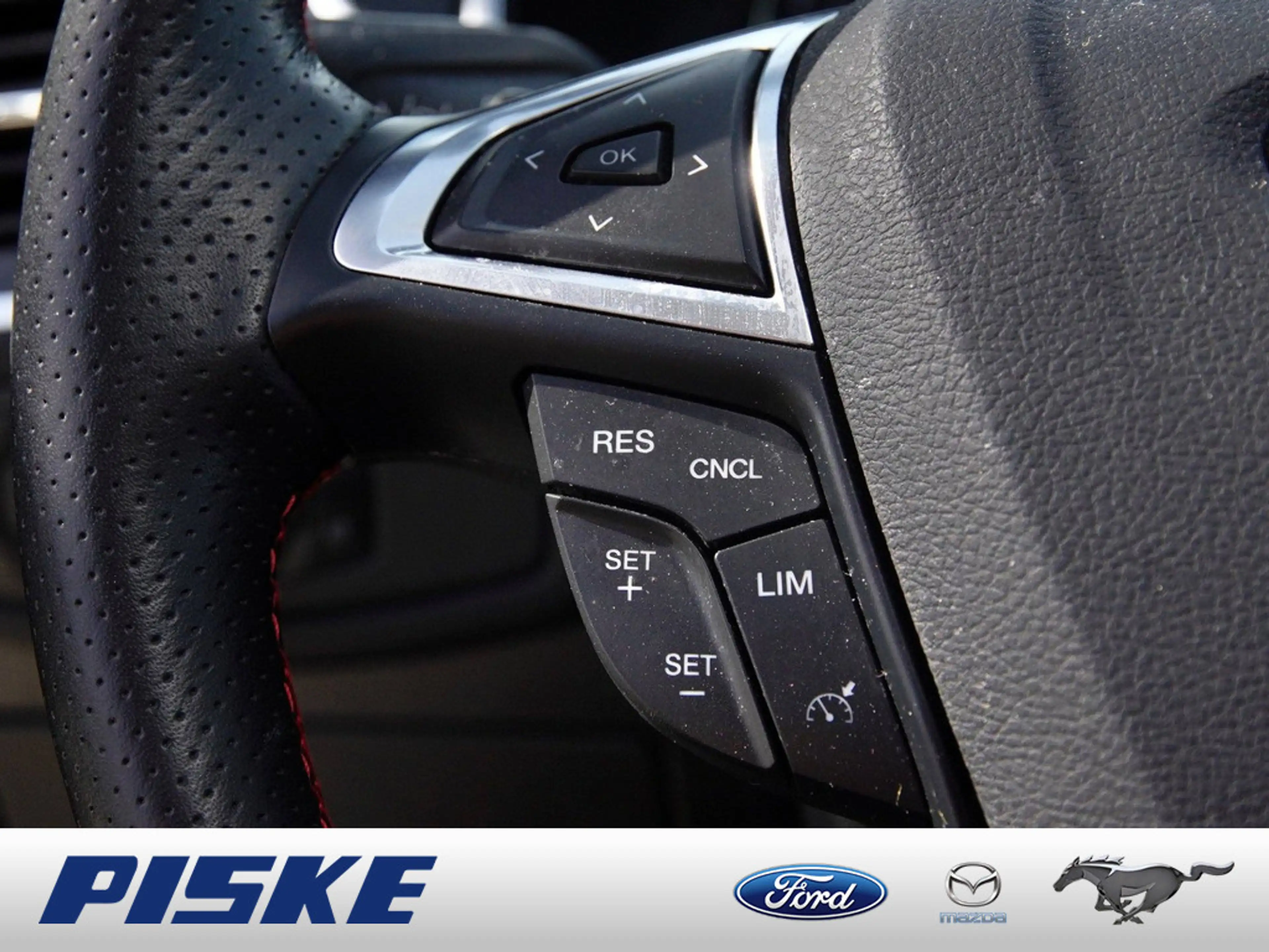 Ford S-Max ST-Line AWD PDC SHZ KAMERA NAVI AHK LED — photo 14