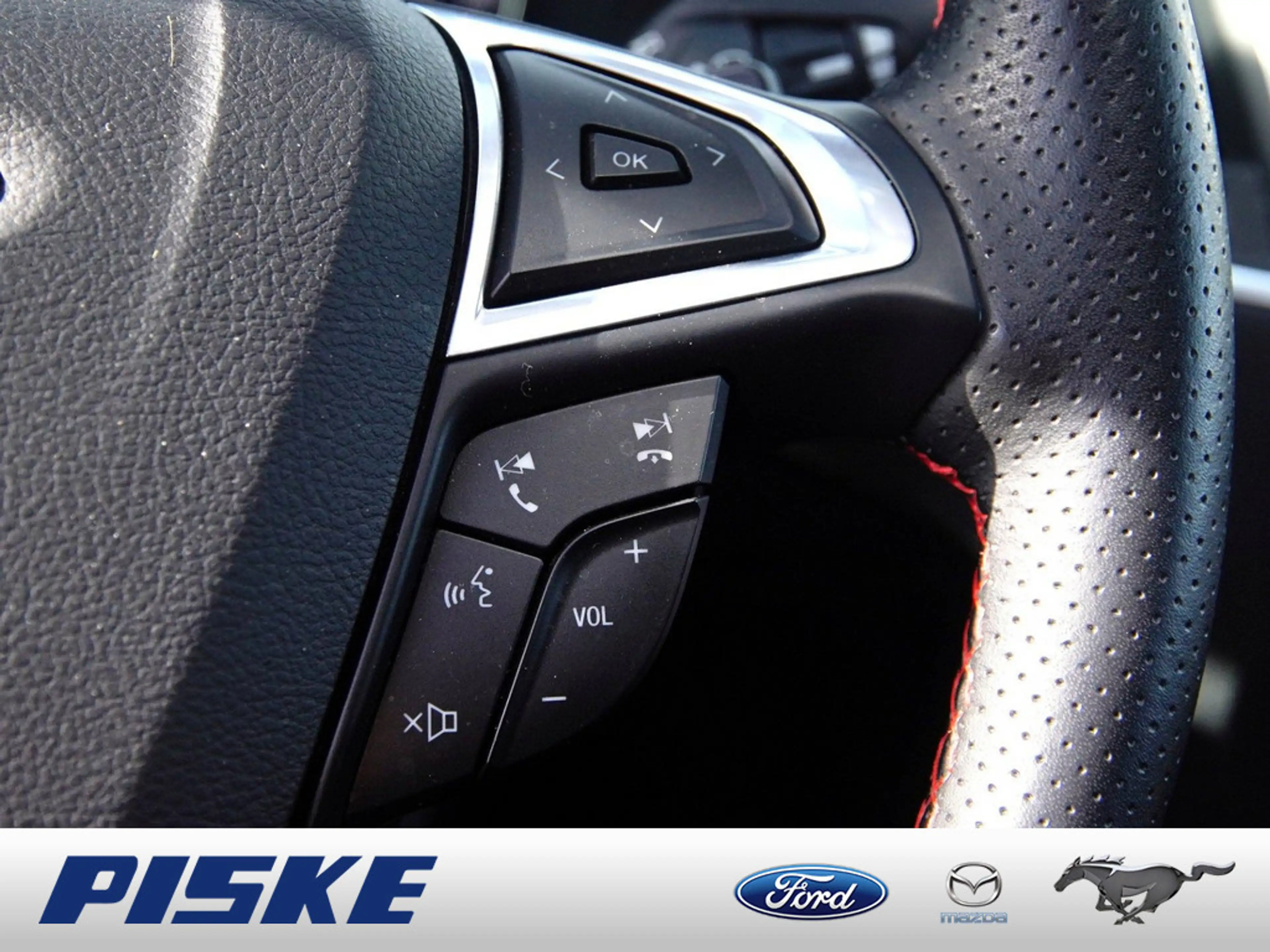 Ford S-Max ST-Line AWD PDC SHZ KAMERA NAVI AHK LED — photo 15