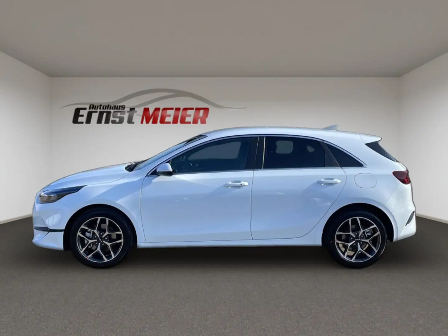 Kia Ceed / cee'd ULTIMADE Sonderedition 1.5 T-GDI Keyles+Tot.Wikl+N Blanc - 2