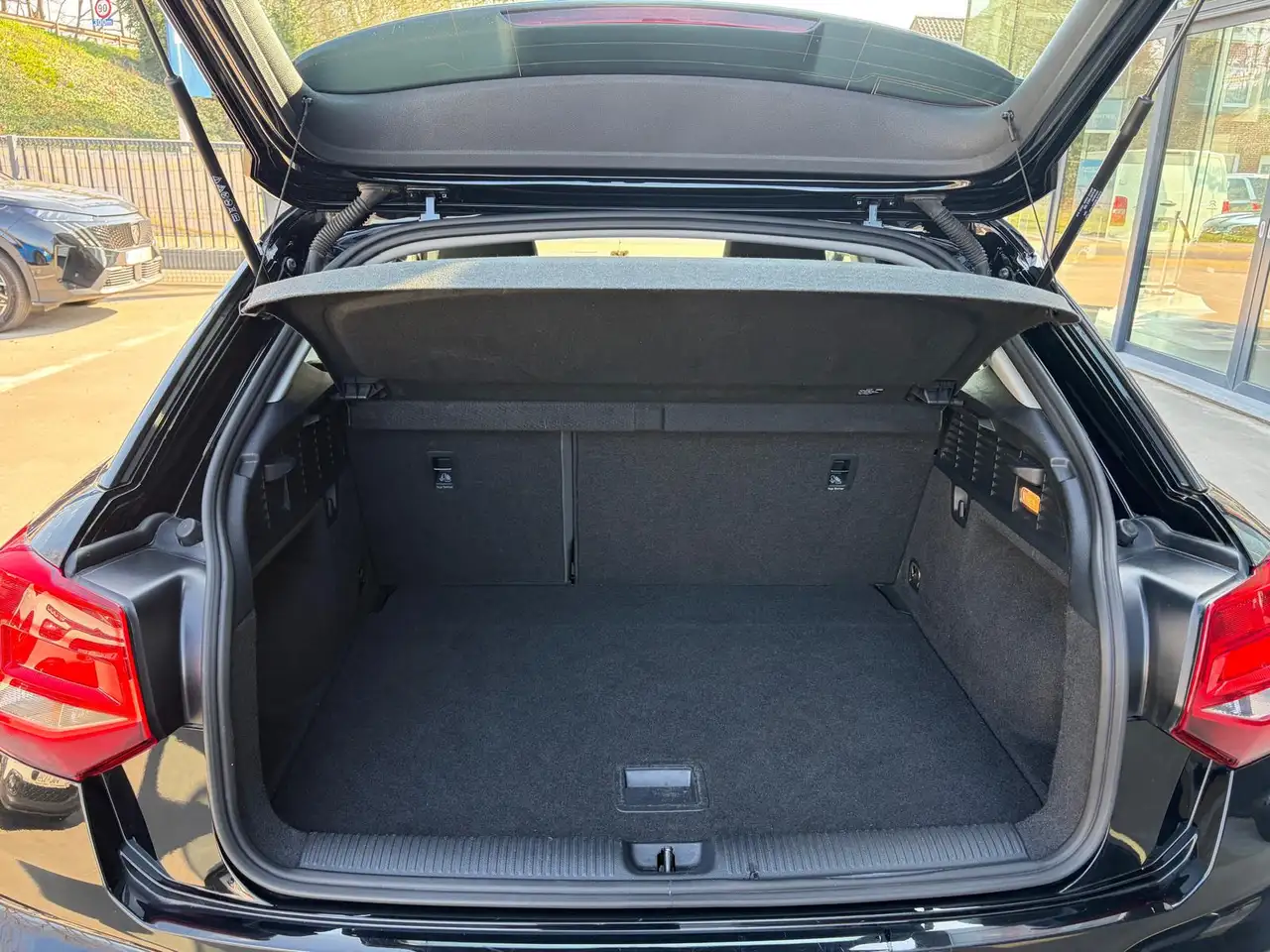 Audi Q2 35 TFSI Advanced AUTOMAAT, миниатюра 7