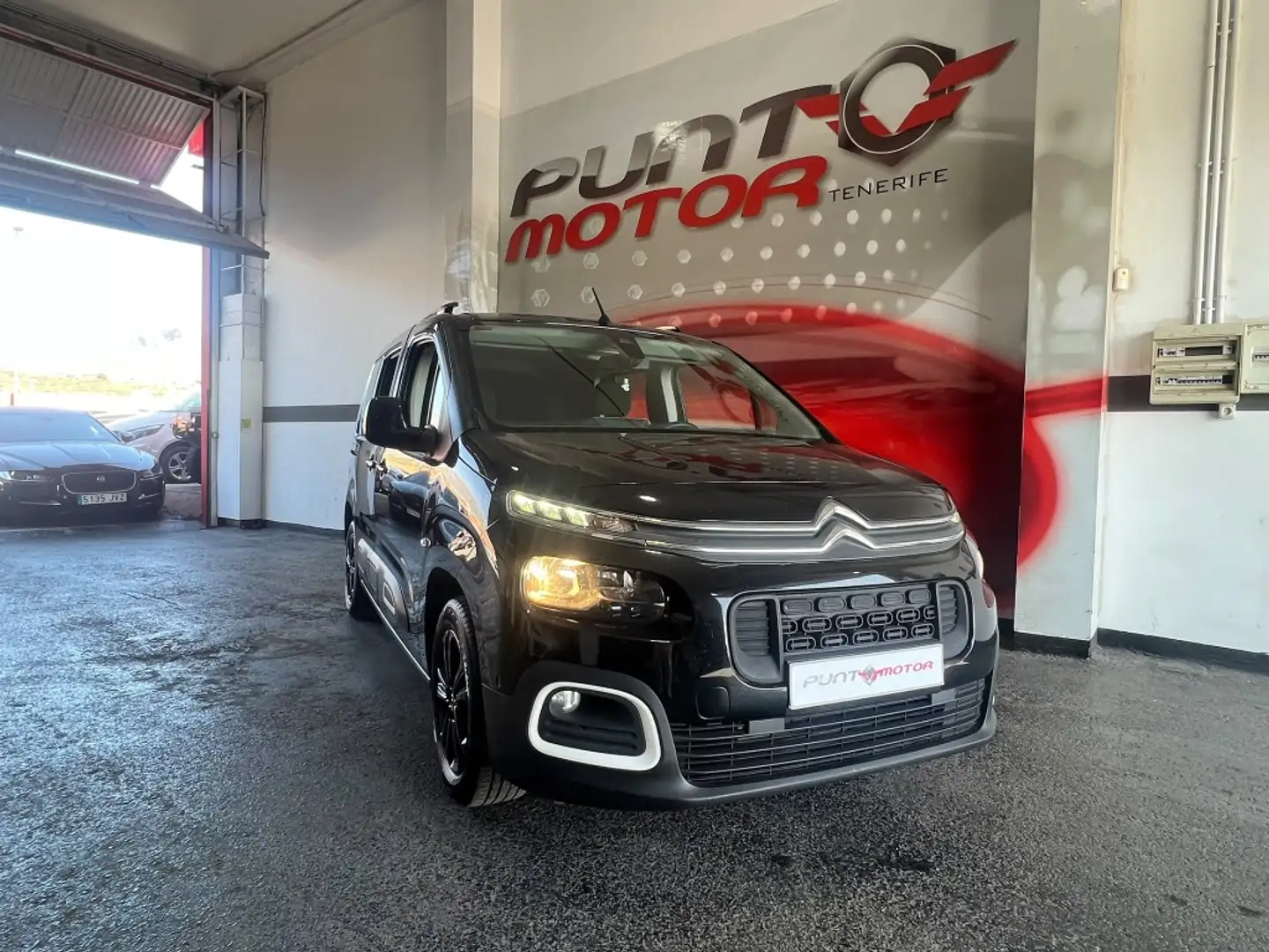 Citroen Berlingo BlueHDi Talla M Top 100 Negro - 2