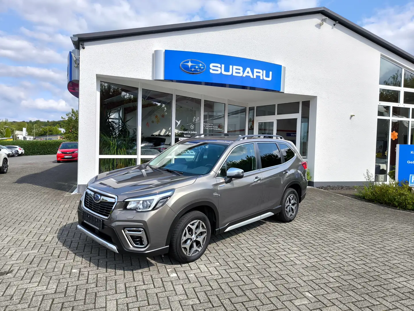 Subaru Forester 2.0ie Lineartronic Active AHK=aus 1. Hand Bronze - 1