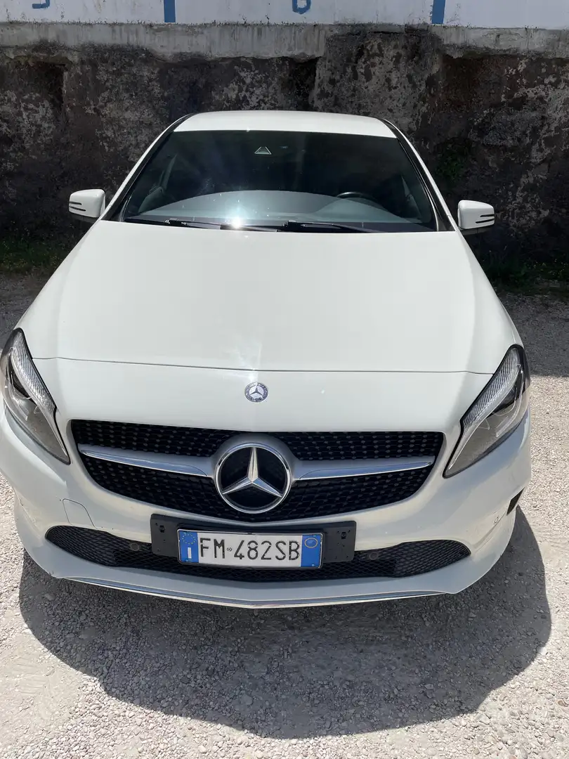 Mercedes-Benz A 200 Classe A - W176d Sport auto my16 Bianco - 1