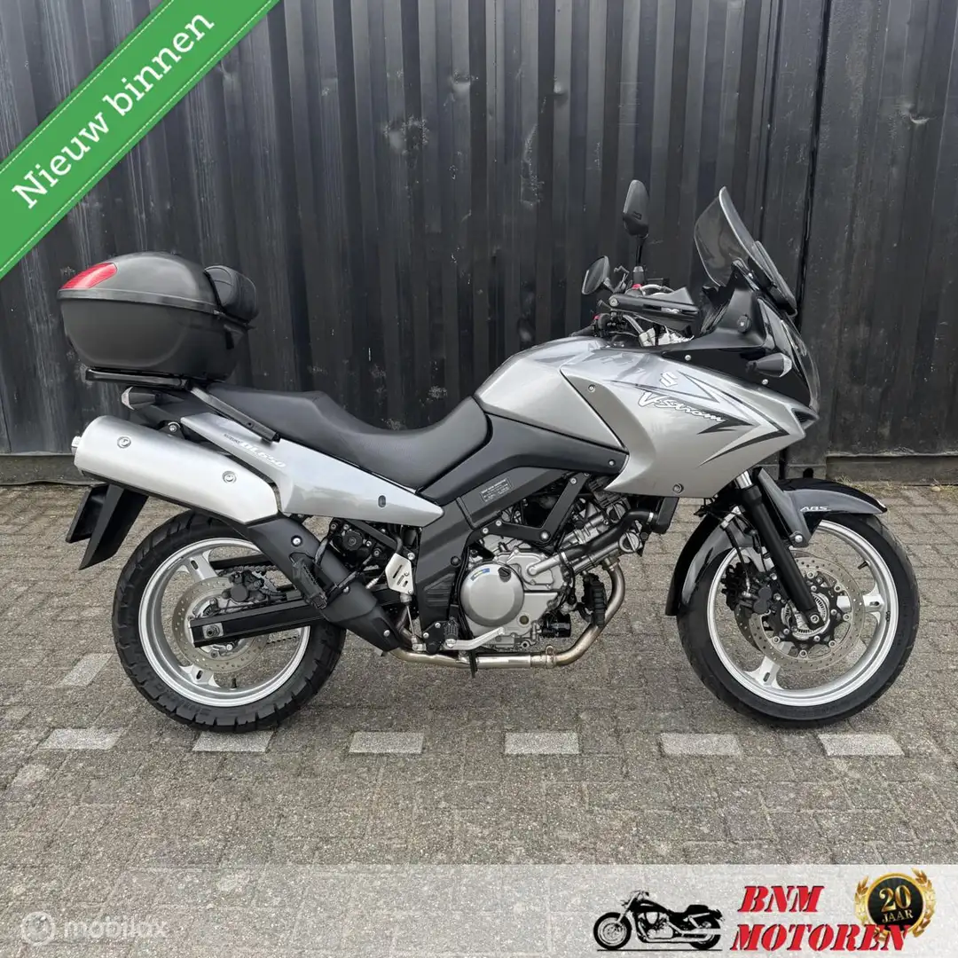 Suzuki V-Strom 650 DL T Grijs - 1