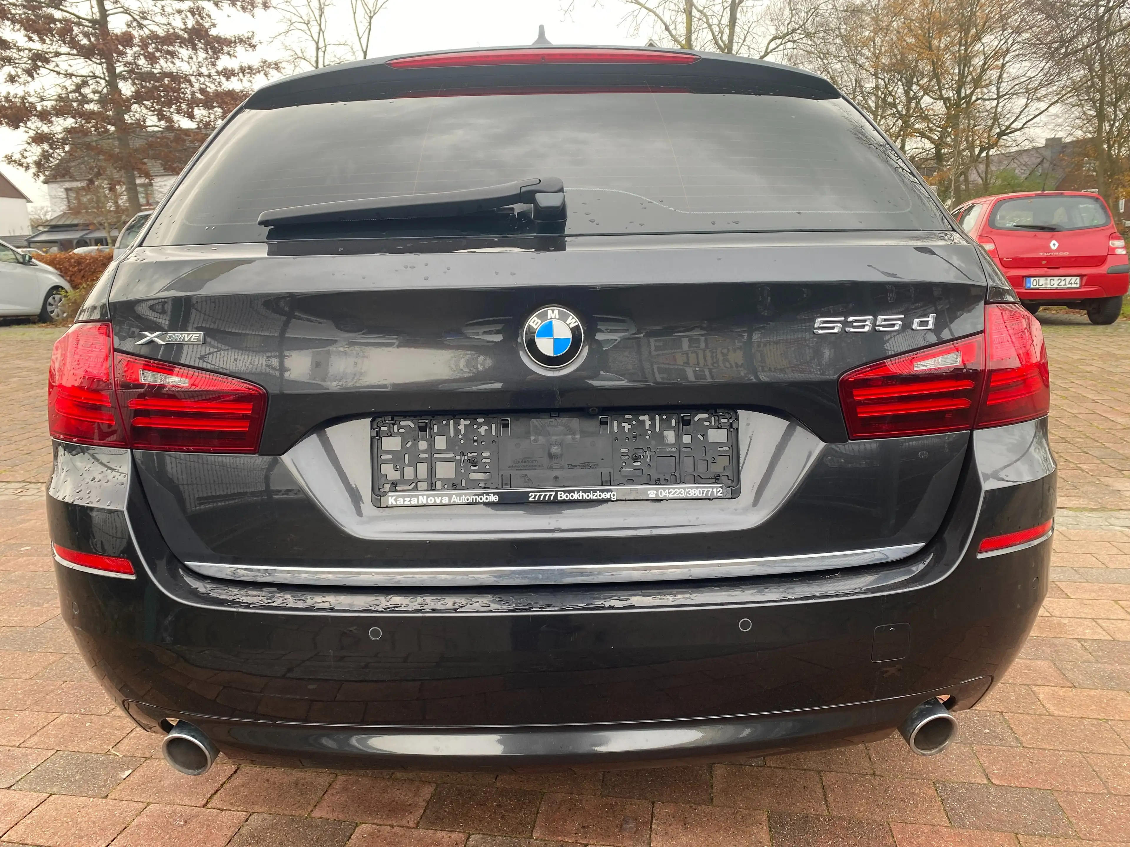 BMW 535 535d xDrive-Luxury-Automatik-Pano-NAV-Leder-AHK- — photo 12