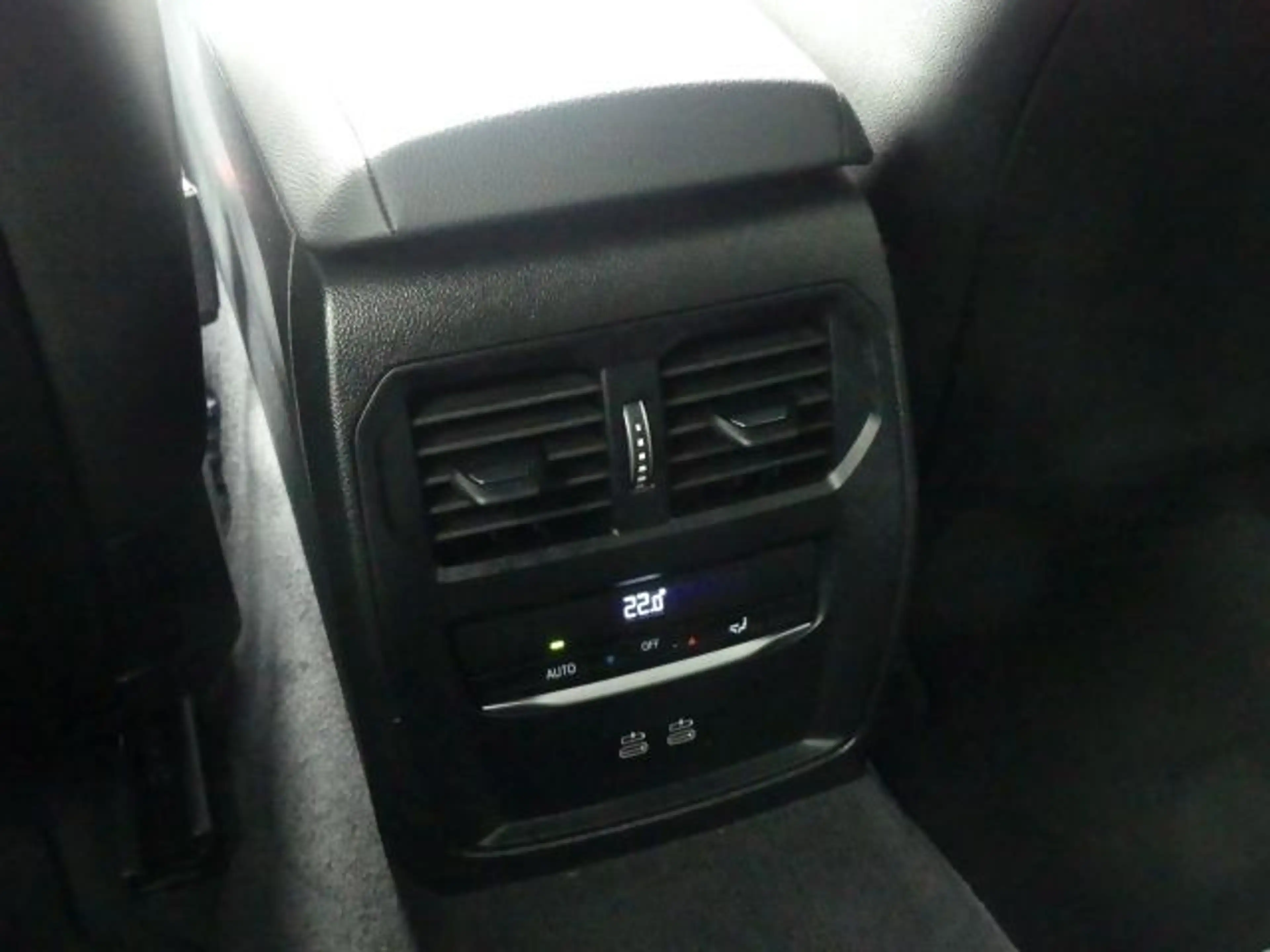 BMW 318 i Tour M Sport AHK°ACC*Ad.LED°M-Alu-el.Sitze — photo 13